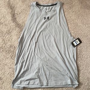 NWT Men’s Under Armour Sleeveless Athletic Shirt